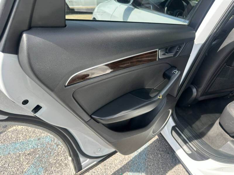 2016 Audi Q5 2.0T quattro Premium Plus