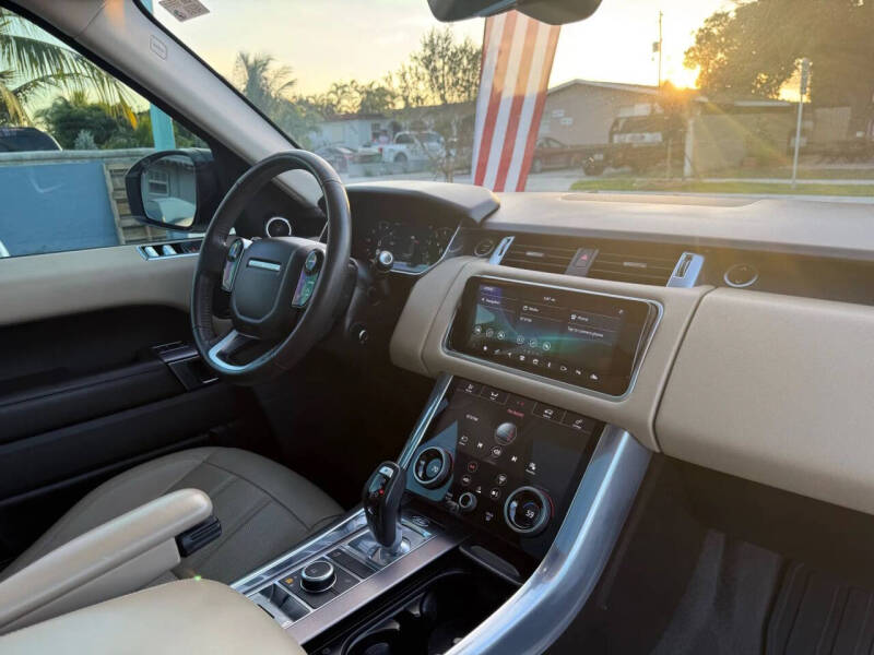 2019 Land Rover Range Rover Sport HSE