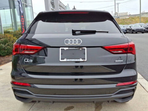 2025 Audi Q3 quattro S line Prem Plus 45 TFSI