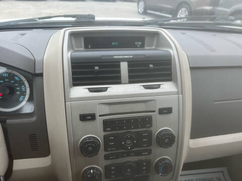 2011 Ford Escape XLT