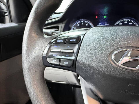 2019 Hyundai Elantra