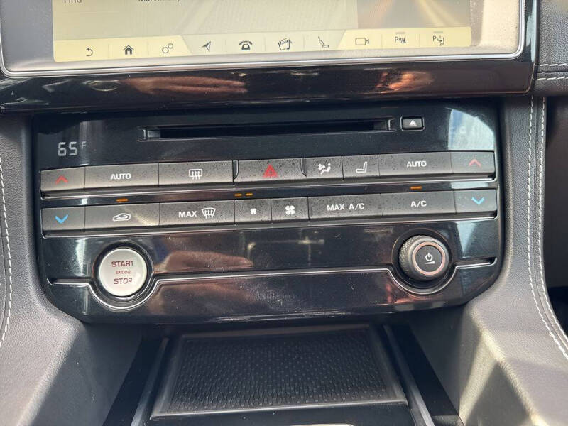 2018 Jaguar F-PACE S