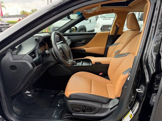 2023 Lexus ES 350