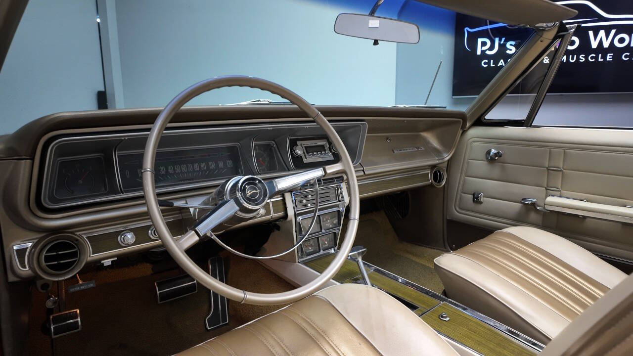 1966 Chevrolet Impala 37