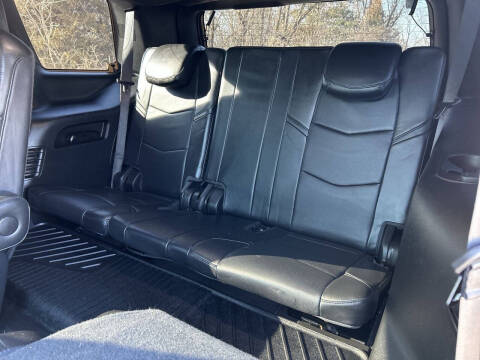 2019 Cadillac Escalade Platinum