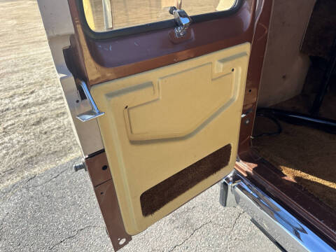 1984 Dodge Ram Van B250