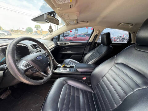 2020 Ford Fusion SEL