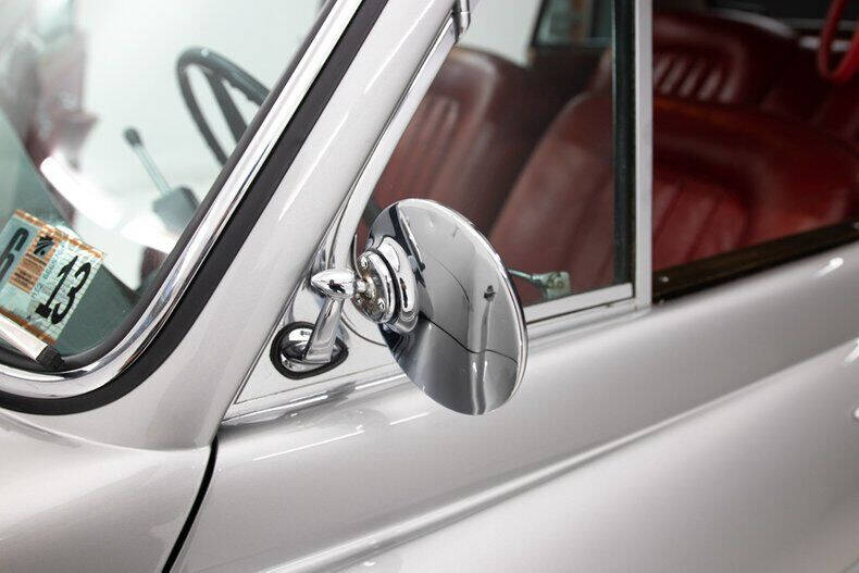 1966 Rolls-Royce Flying Spur