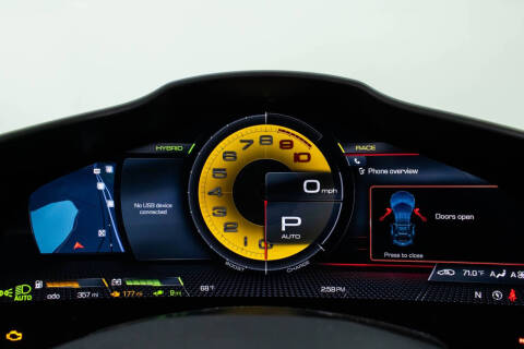 2023 Ferrari 296 GTS