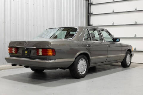 1988 Mercedes-Benz 560-Class 560 SEL