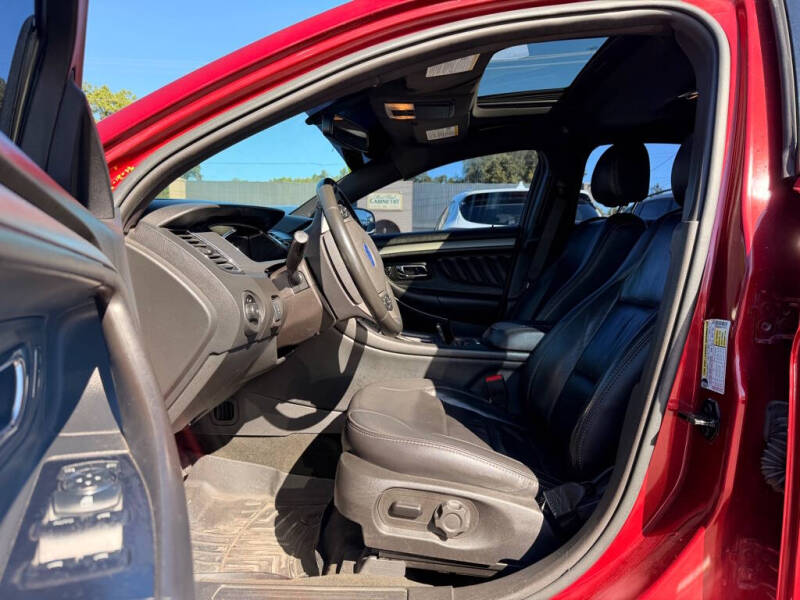 2018 Ford Taurus SEL