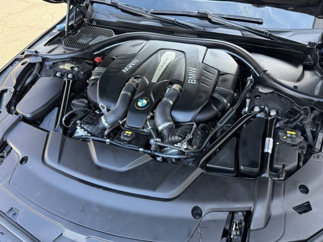 2016 BMW 7 Series 750i xDrive