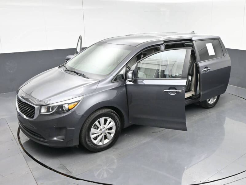 2017 Kia Sedona LX