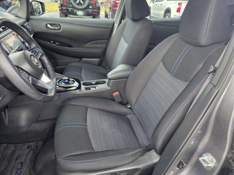 2023 Nissan LEAF SV PLUS