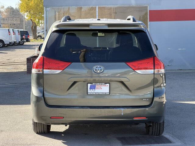 2011 Toyota Sienna