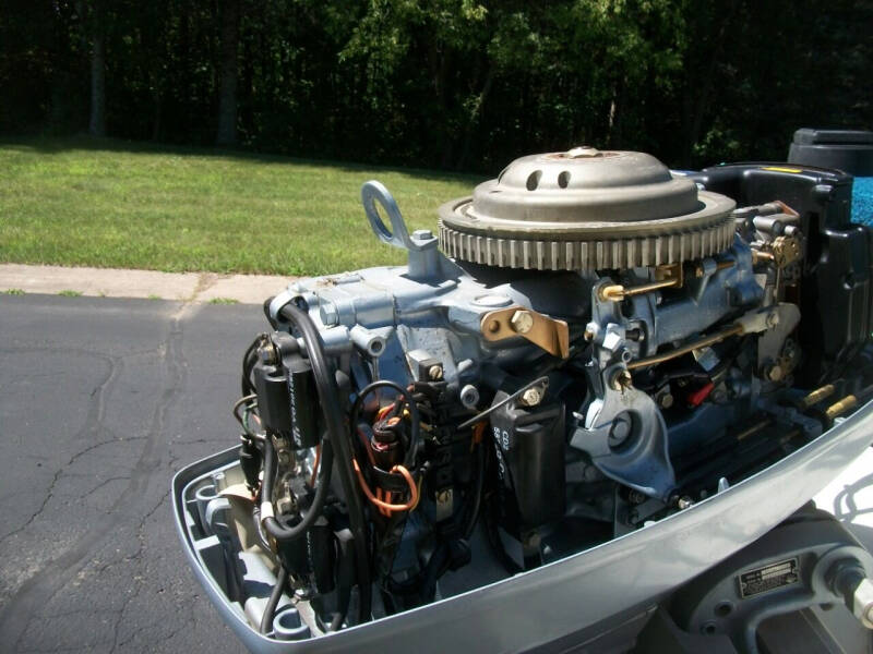 1983 Crestliner NORDIC