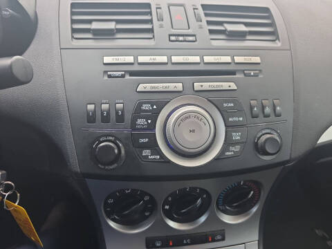 2011 Mazda MAZDA3 i Touring