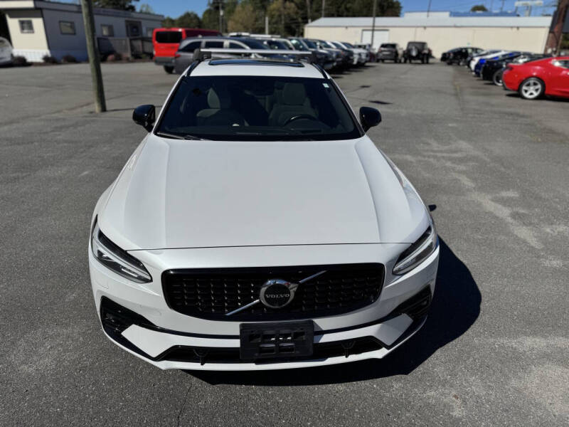 2021 Volvo V90 T5 R-Design