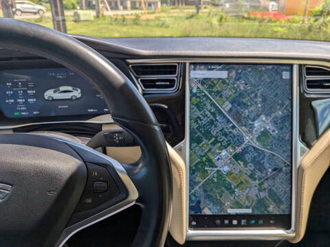 2015 Tesla Model S