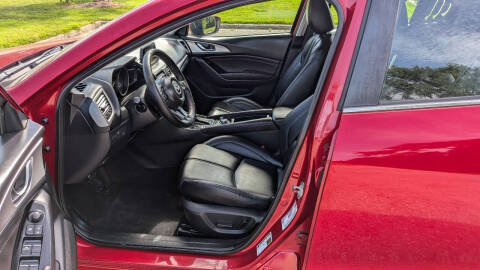 2018 Mazda MAZDA3 Touring