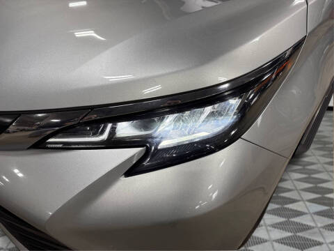 2021 Toyota Sienna LE 8-Passenger