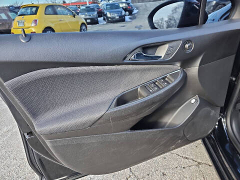 2018 Chevrolet Cruze LS Auto