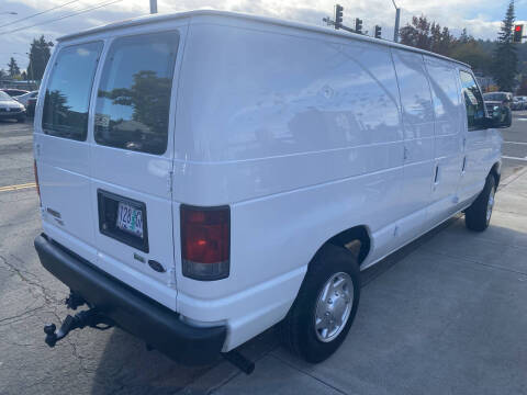 2013 Ford E-Series E-150