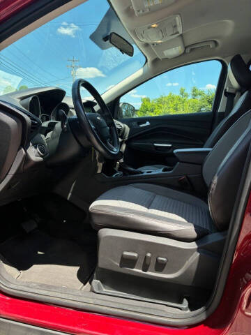 2018 Ford Escape SE