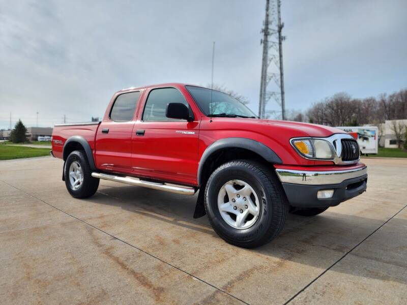 2004 Toyota Tacoma for sale at Lease Car Sales 3 in Warrensville Heights OH
