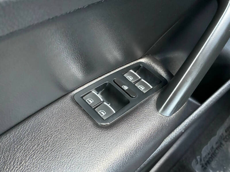 2013 Volkswagen Passat TDI SEL Premium