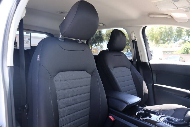 2016 Ford Edge SE