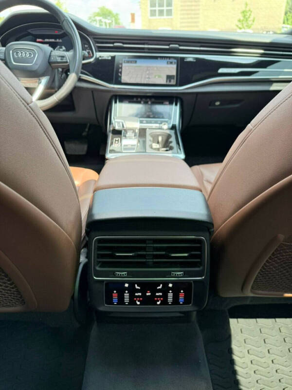 2021 Audi Q8 quattro Premium Plus 55 TFSI