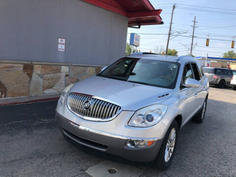 2011 Buick Enclave for sale at Drive Max Auto Sales in Warren MI