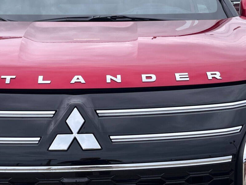 2025 Mitsubishi Outlander SEL