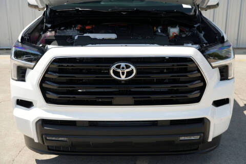 2025 Toyota Sequoia SR5