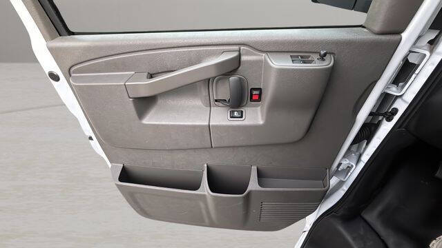 2023 Chevrolet Express LS 3500