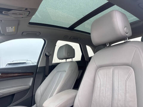 2019 Audi Q5 quattro Premium Plus 45 TFSI