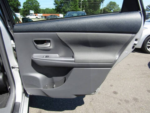 2012 Toyota Prius v Two