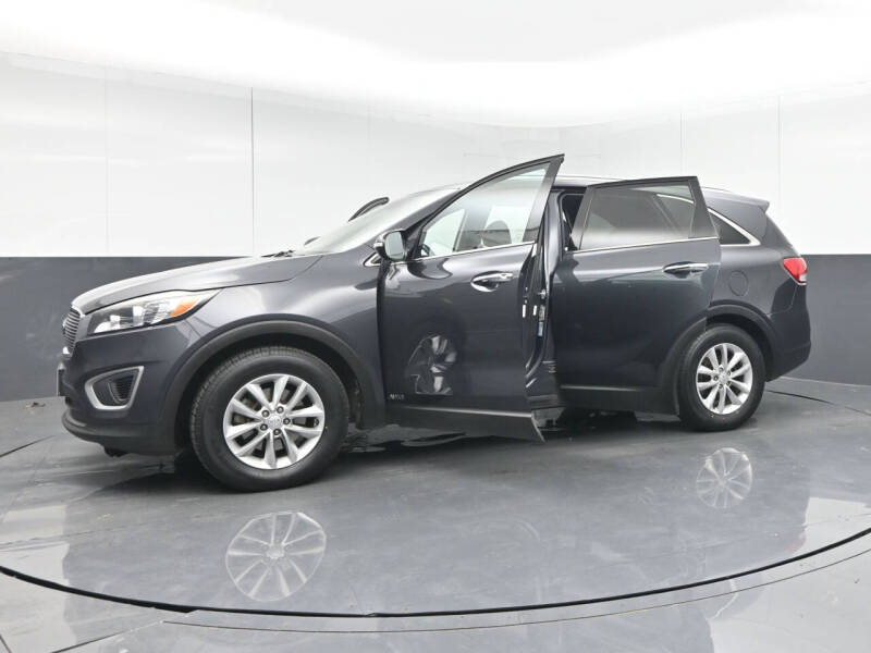 2018 Kia Sorento LX