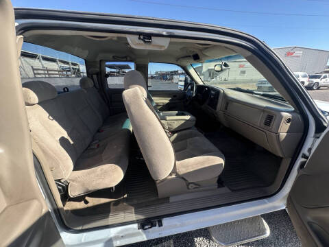 2003 Chevrolet Silverado 2500HD LS