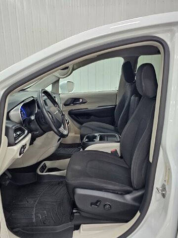 2020 Chrysler Pacifica Touring