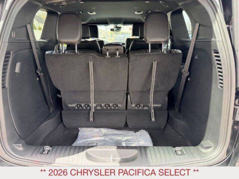 2026 Chrysler Pacifica Select