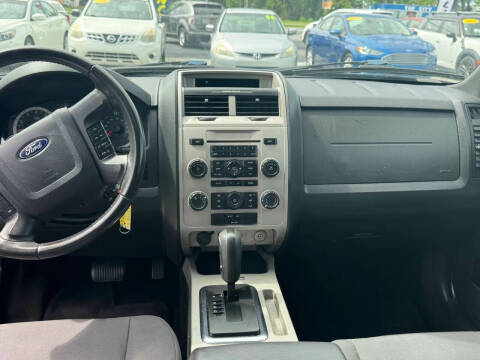 2011 Ford Escape XLT