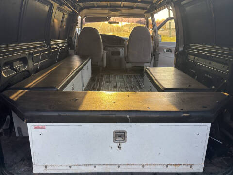 2001 Ford E-Series E-250