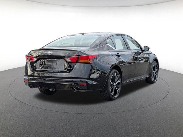 2025 Nissan Altima 2.5 SR