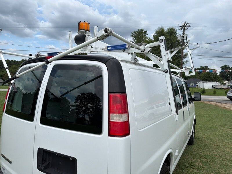 2017 Chevrolet Express 2500