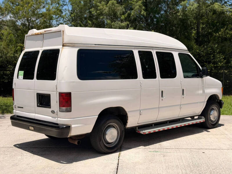 2006 Ford E-Series E-250