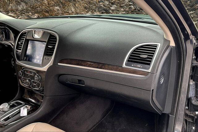 2018 Chrysler 300 Limited