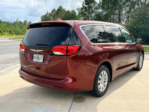 2017 Chrysler Pacifica Touring