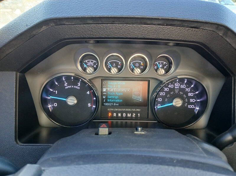 2012 Ford F-350 Super Duty Lariat